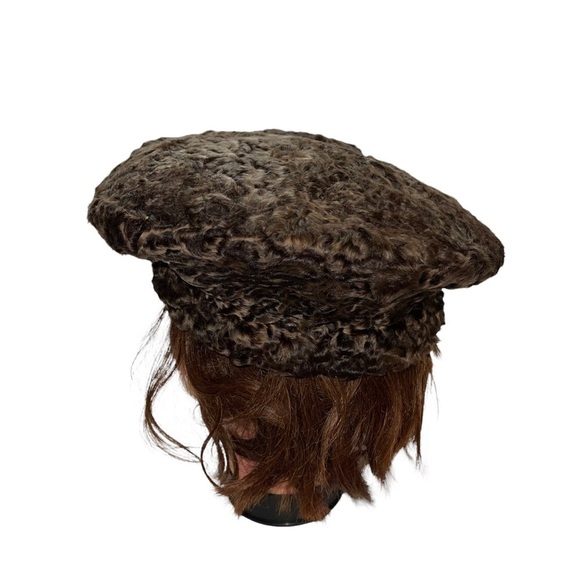 Vintages Fur Women Cap main image 6